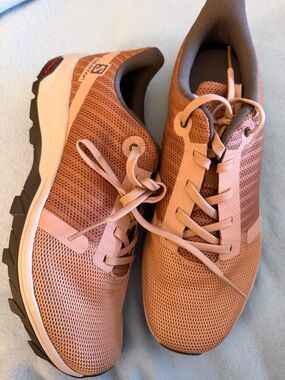 Salomon Women's Trail shoe